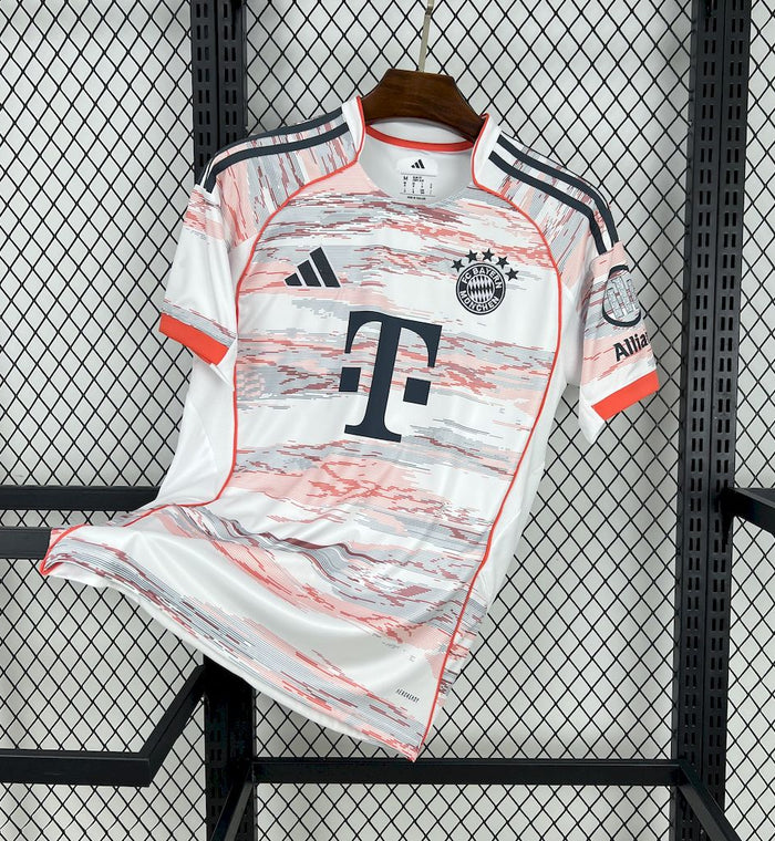 Maillot Bayern Munich 2025/26 Extérieur – vue de face