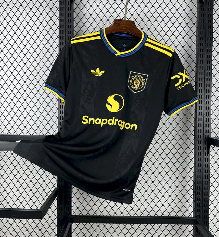 Maillot Manchester United 2025/26 Third – vue de face