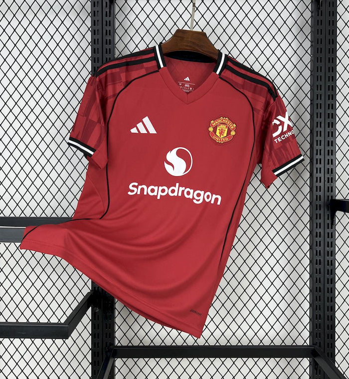 Maillot Manchester United 2025/26 Domicile – vue de face
