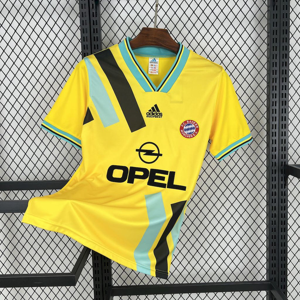 Bayern Munich Maillot Extérieur 1994/95