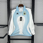 Veste coupe-vent rétro Argentina 2006 blanc et bleu ciel, vue de face