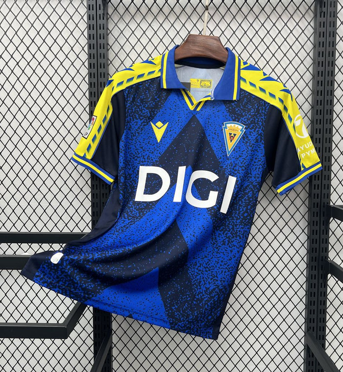 Cadiz C F RetroDay Maillot Modèle 2026