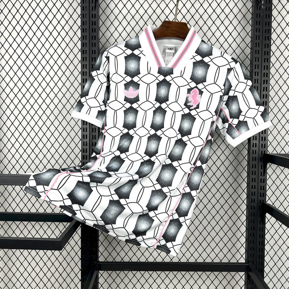 Juventus FC — Maillot Special 25/26 – vue de face