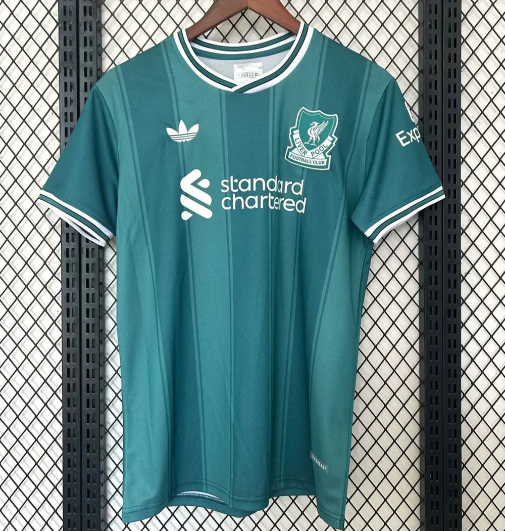 Maillot Liverpool 2025/26 Third – vue de face