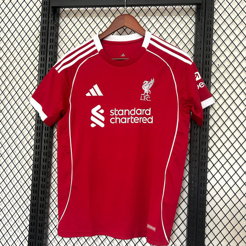 Maillot Liverpool 2025/26 Domicile – vue de face