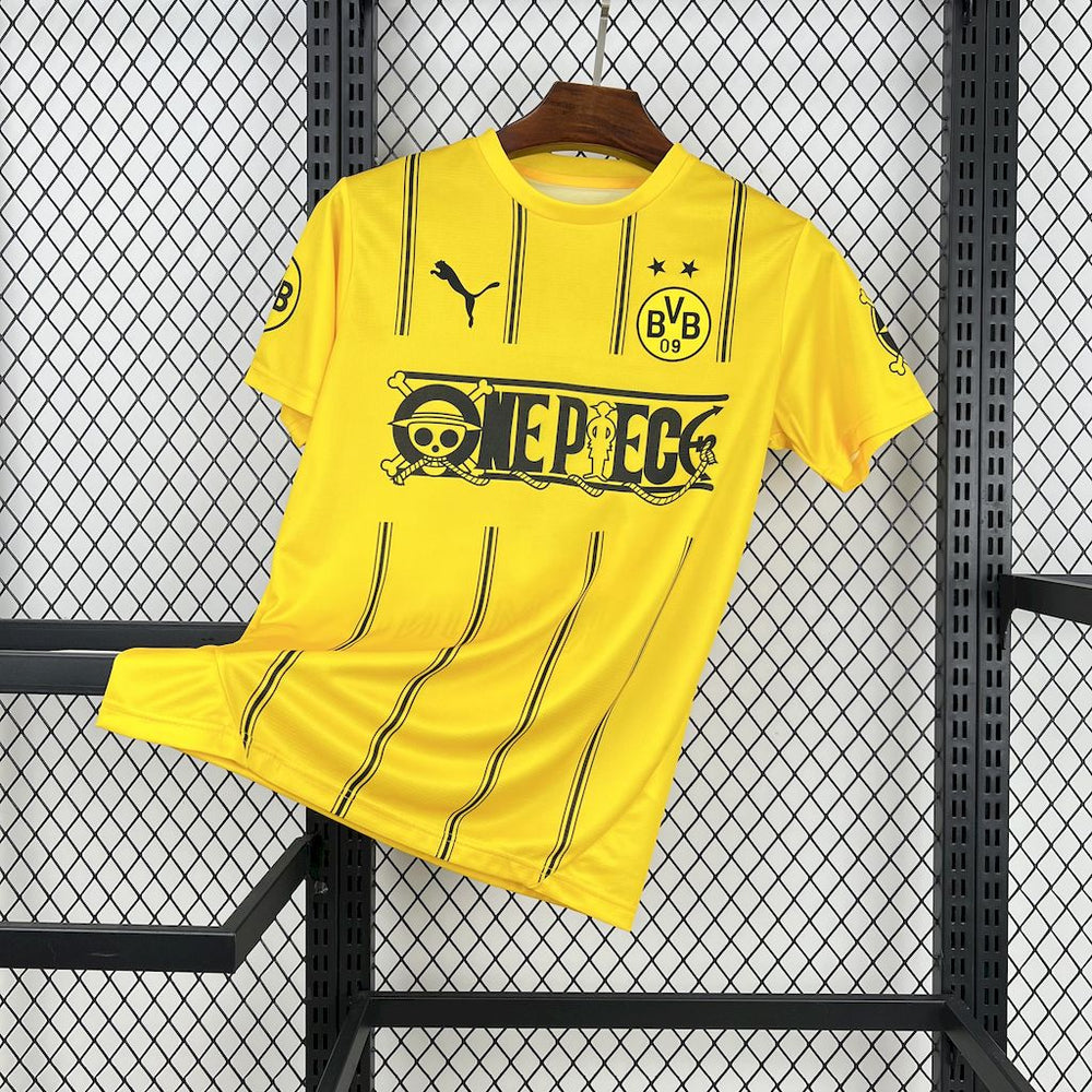 Borussia Dortmund — Maillot × One Piece 2025 – vue de face
