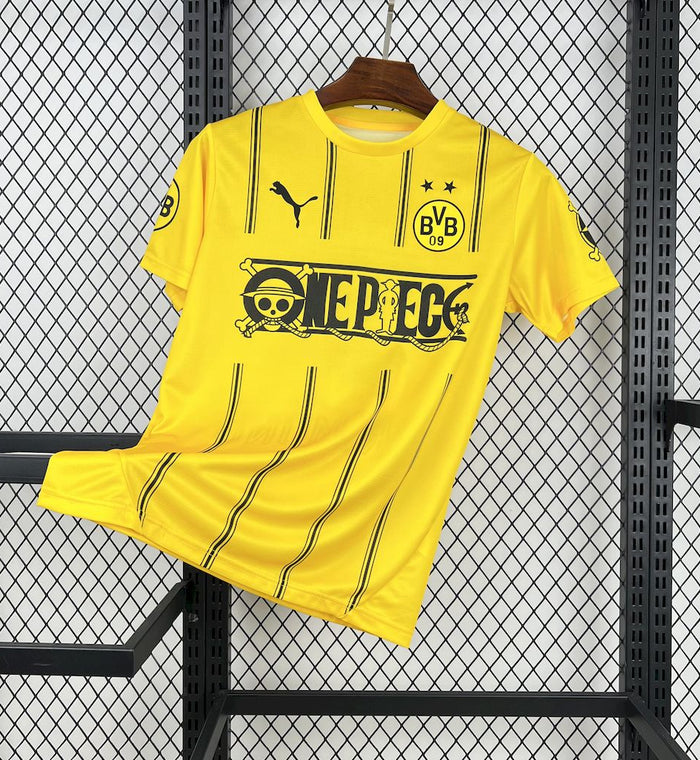 Borussia Dortmund — Maillot × One Piece 2025 – vue de face