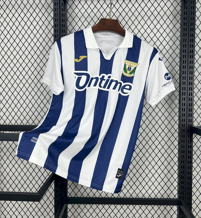 Maillot Leganés 2025/26 Domicile – vue de face