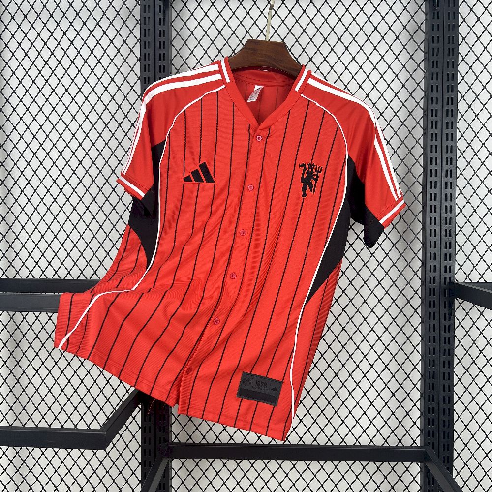 Manchester United FC — Maillot Special MLB – vue de face