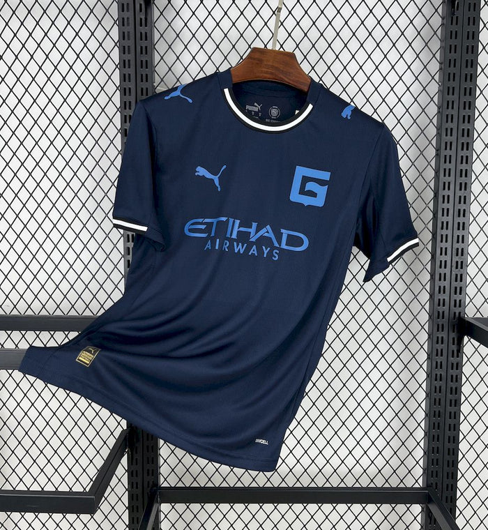 Maillot Girona 2025/26 Third – vue de face